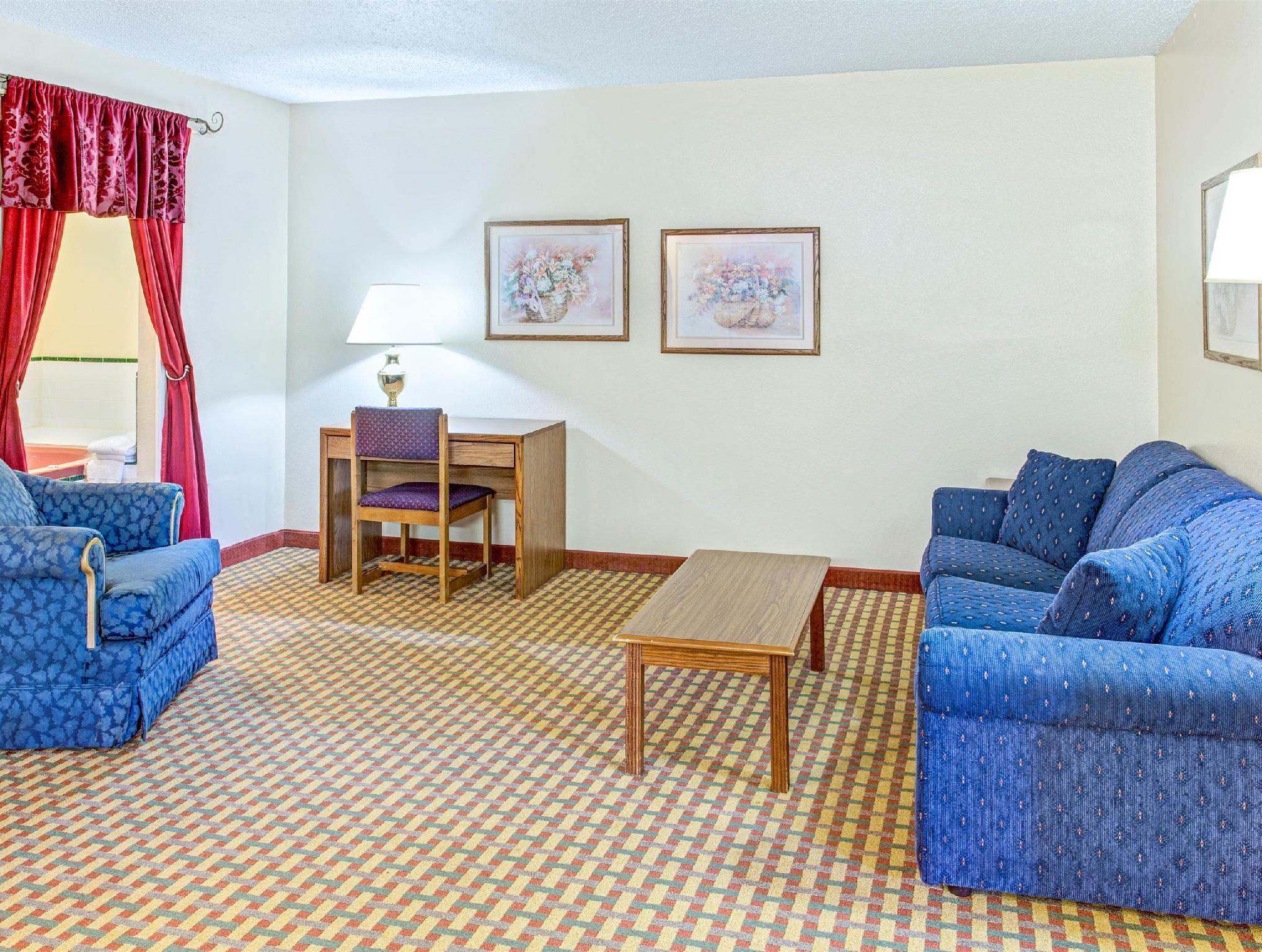 Super 8 By Wyndham Mt. Vernon Mount Vernon Exterior photo